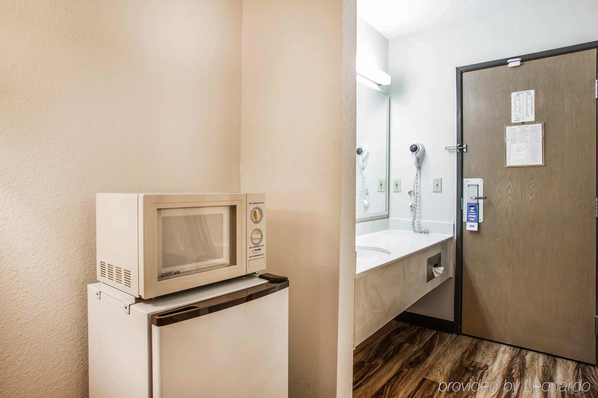 Red Lion Inn & Suites Caseyville Ngoại thất bức ảnh